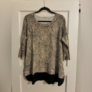 Black and Beige Patterned Top